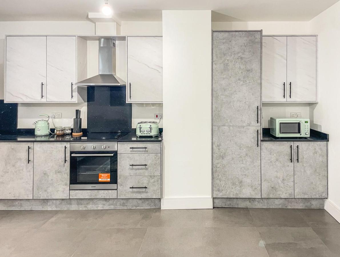 City Centre By Elegance Living * Swindon