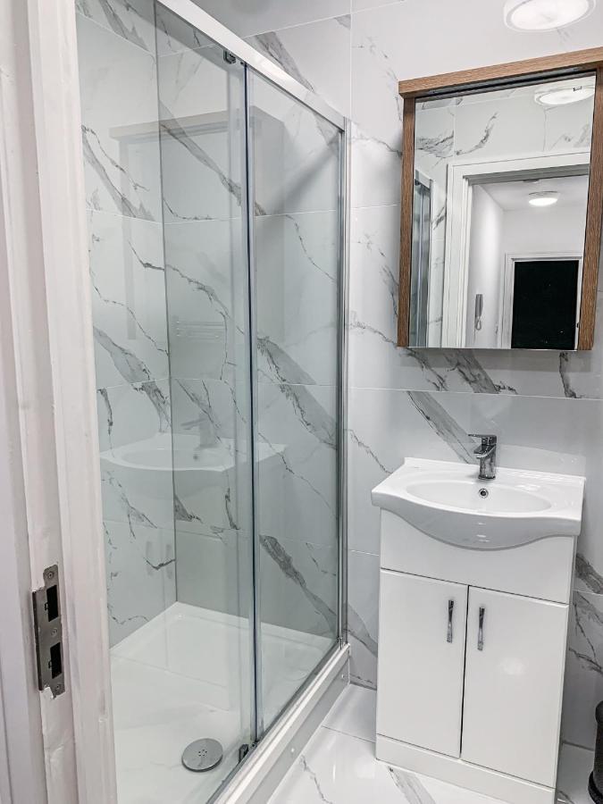 City Centre By Elegance Living Swindon
